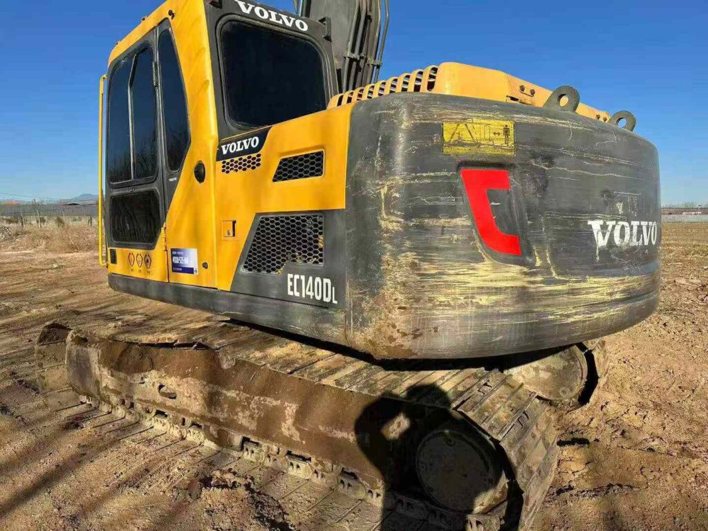 VOLVO EC140DL