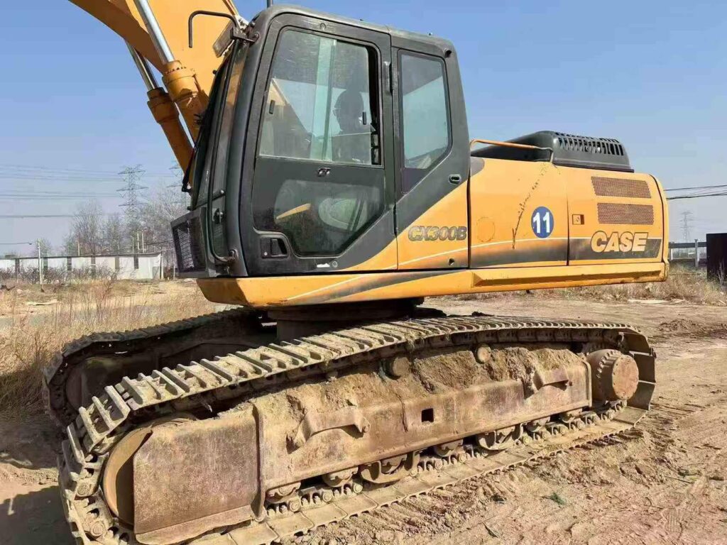CASE 300 used excavator photo 2