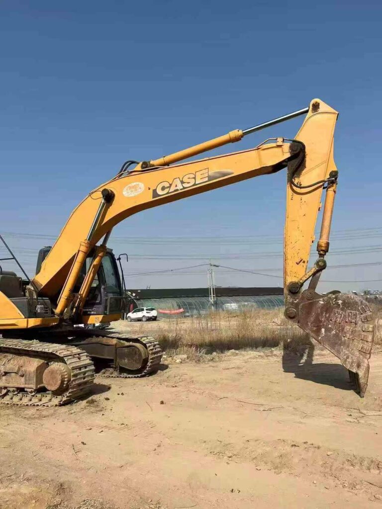 CASE 300 used excavator photo 4