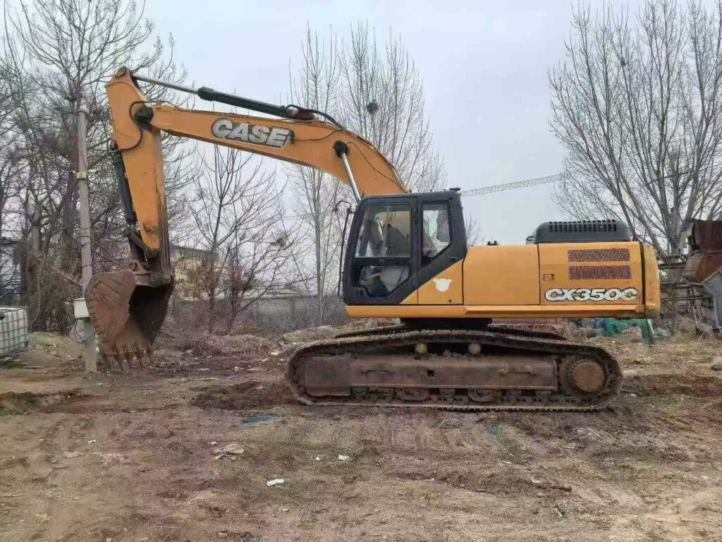 CASE 300 used excavator photo 4