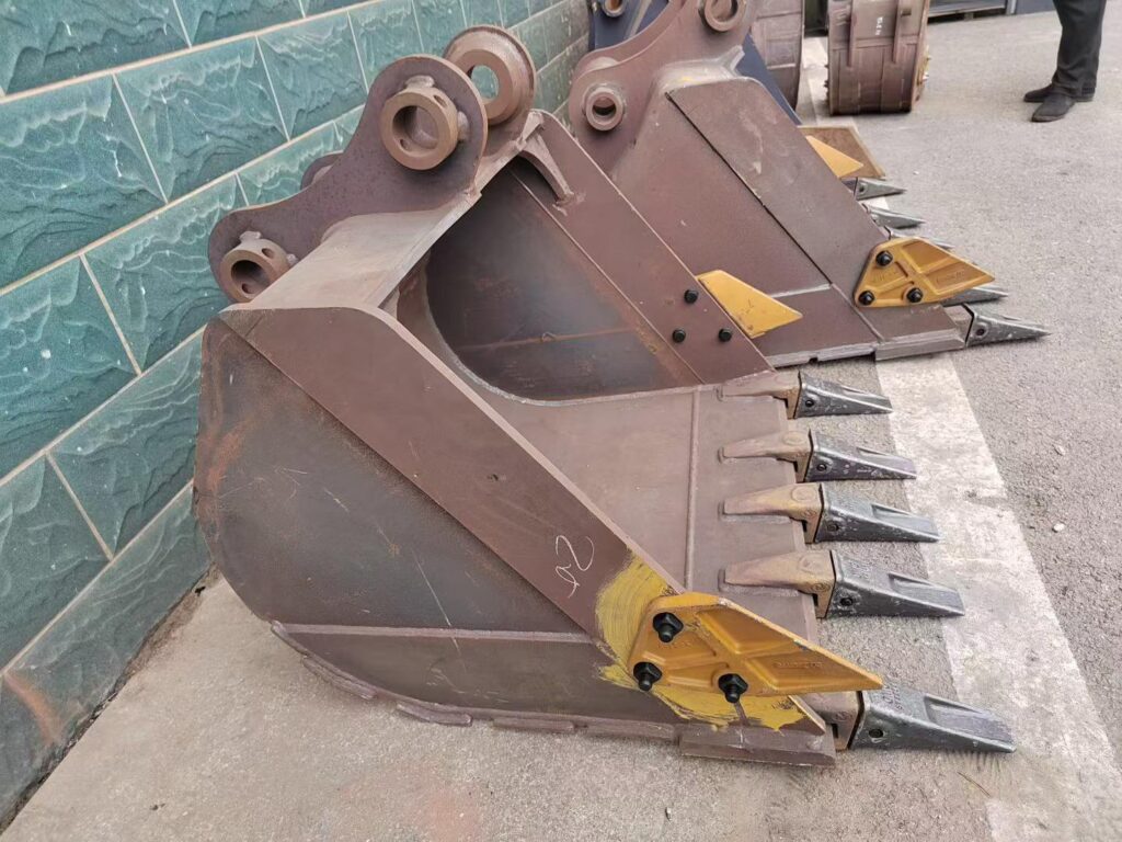 CAT 307, SANY 75, XCMG 75, KOMATSU 60 Excavator Bucket spare parts photo 5