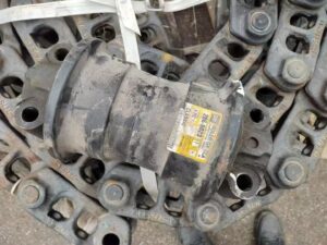 CAT 312, CAT 313 Track Roller spare parts photo 1