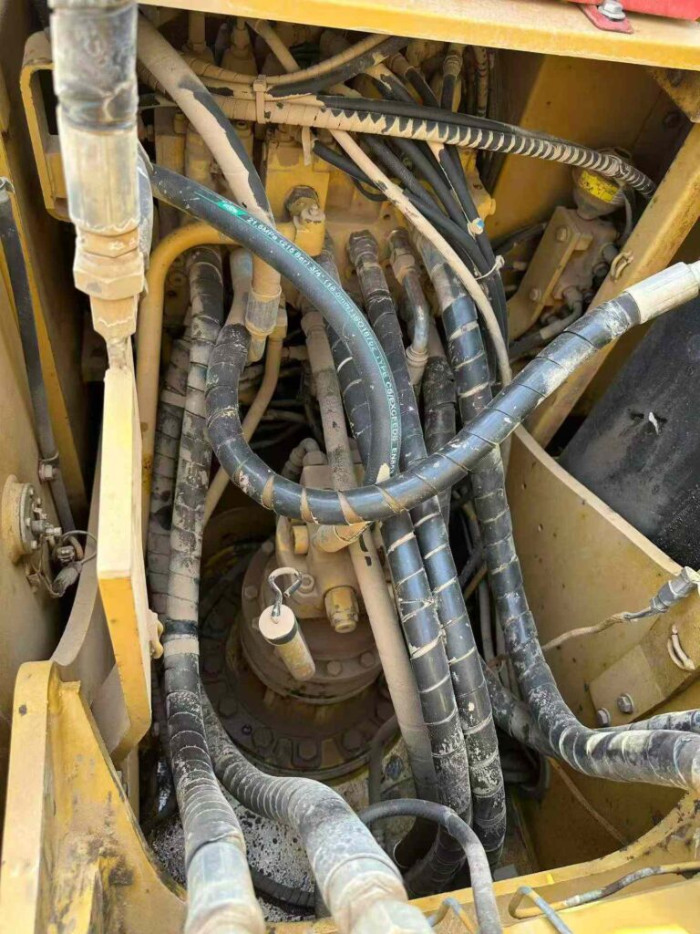 CAT 315 used excavator photo 7