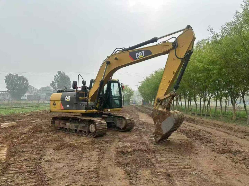 CAT 315 used excavator photo 4