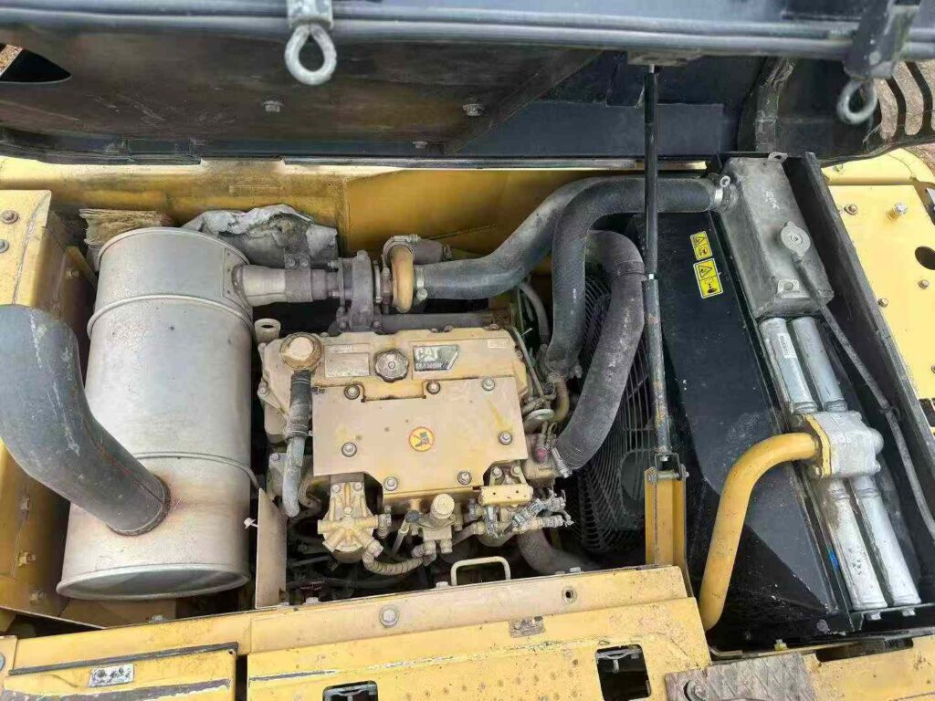 CAT 315 used excavator photo 7
