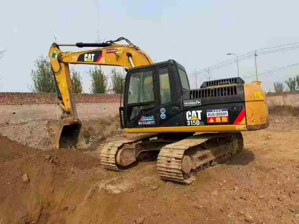 CAT 315D2 used excavator photo 2