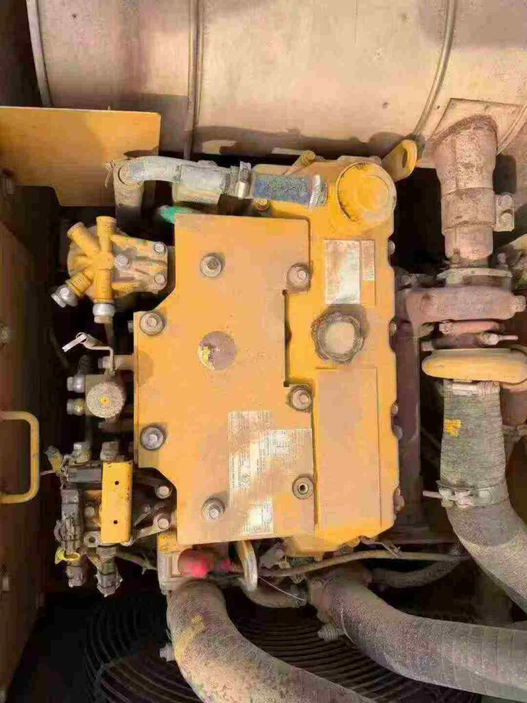 CAT 315D2 used excavator photo 8