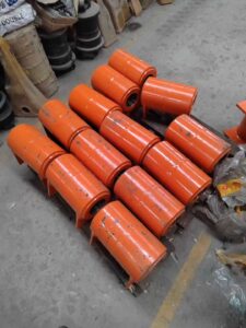 CAT 320, XCMG 200, HITACHI 200, LONKING 225 Pins / Bushings / Linkage Parts spare parts photo 1