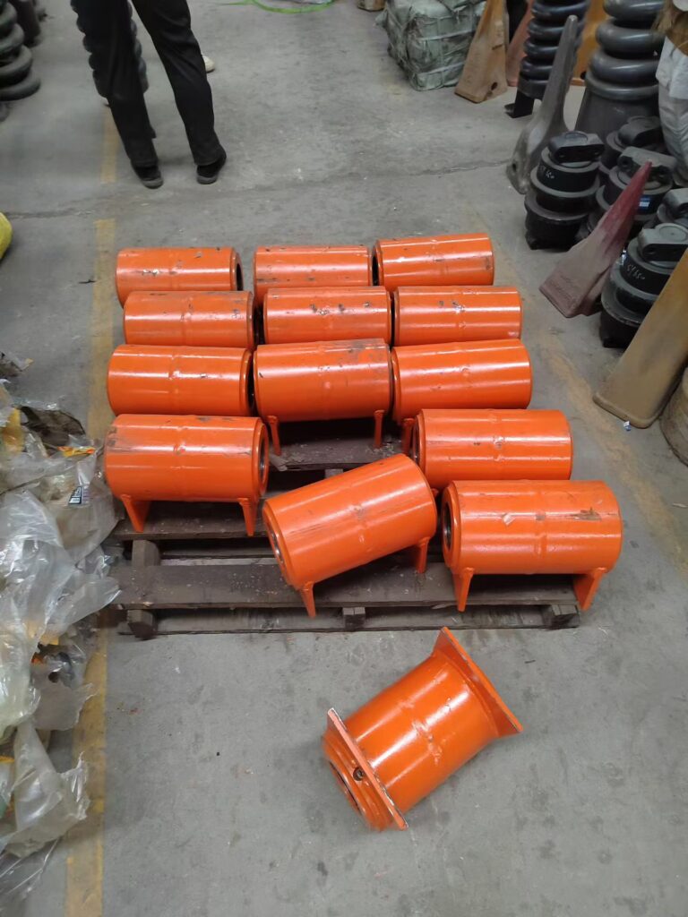 CAT 320, XCMG 200, HITACHI 200, LONKING 225 Pins / Bushings / Linkage Parts spare parts photo 8