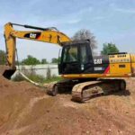 CAT 320D2 used excavator photo 2
