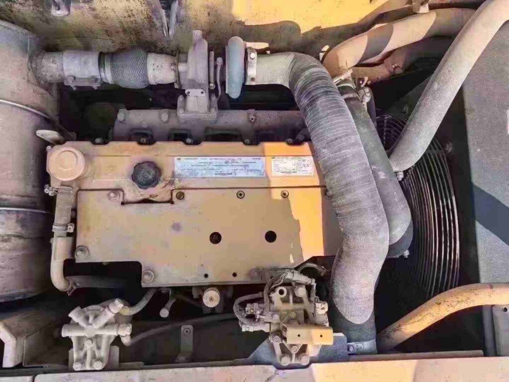 CAT 320D2L used excavator photo 9