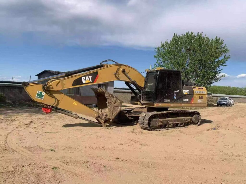 CAT 320D2L used excavator photo 1
