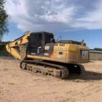 CAT 320D2L used excavator photo 2