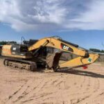 CAT 320D2L used excavator photo 3