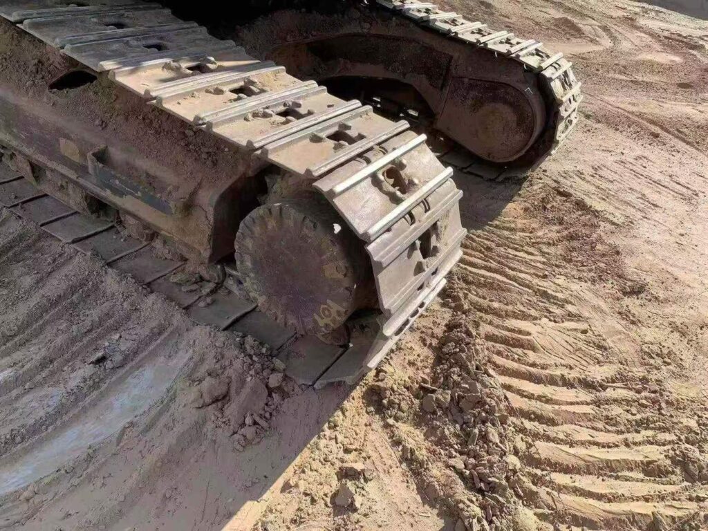 CAT 320D2L used excavator photo 7