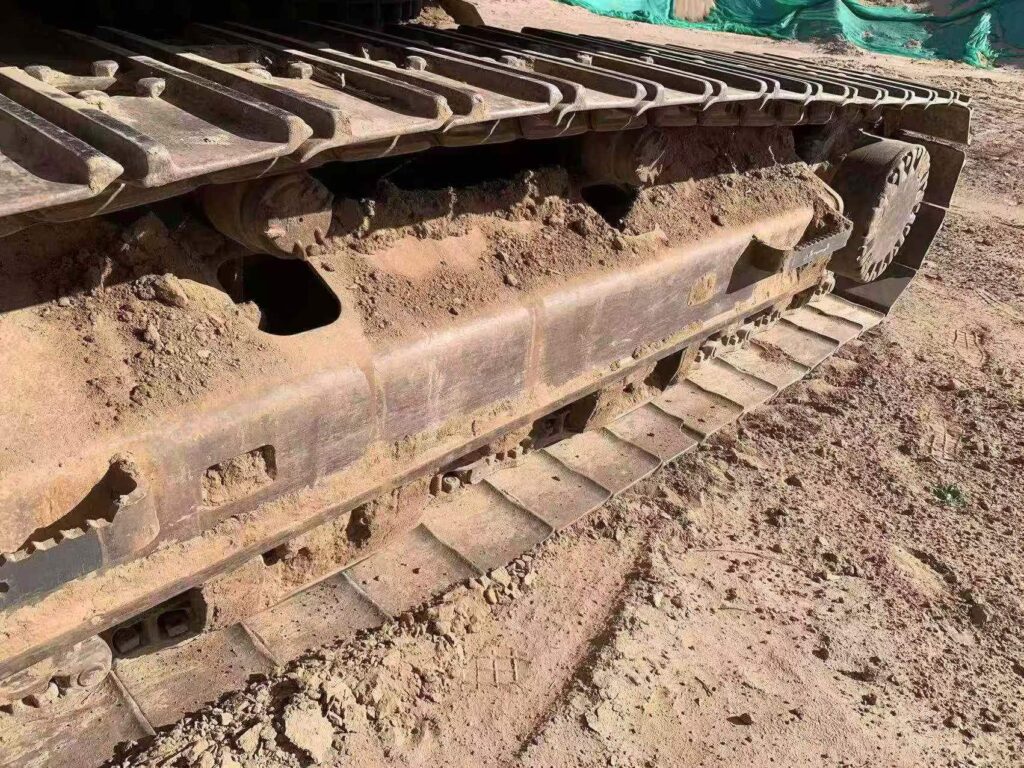 CAT 320D2L used excavator photo 9