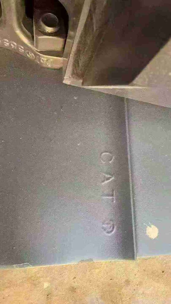 CAT 320GX Track Shoe / Track Pad spare parts photo 1