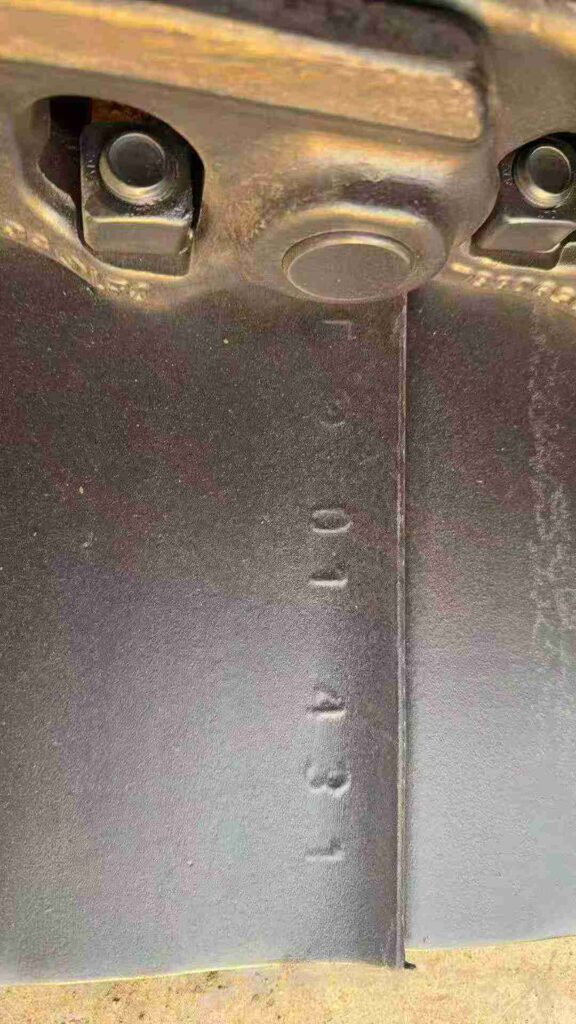 CAT 320GX Track Shoe / Track Pad spare parts photo 2