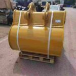 CAT 323 Excavator Bucket spare parts photo 4