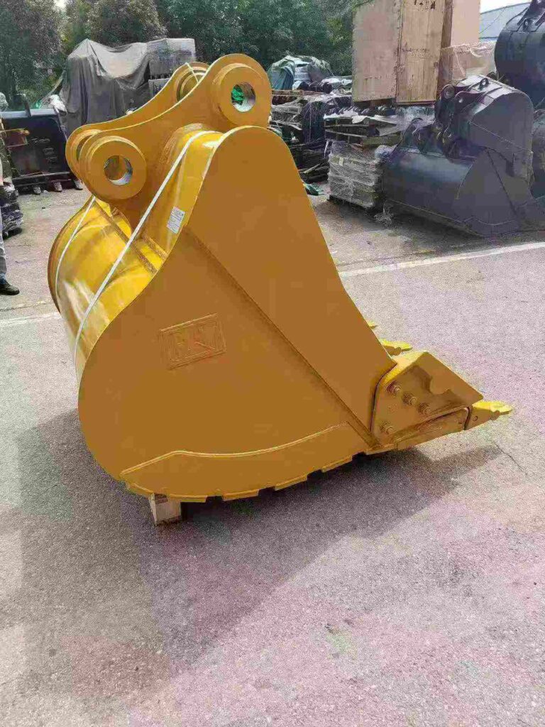 CAT 323 Excavator Bucket spare parts photo 6