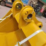 CAT 323 Excavator Bucket spare parts photo 7