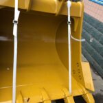 CAT 323 Excavator Bucket spare parts photo 6