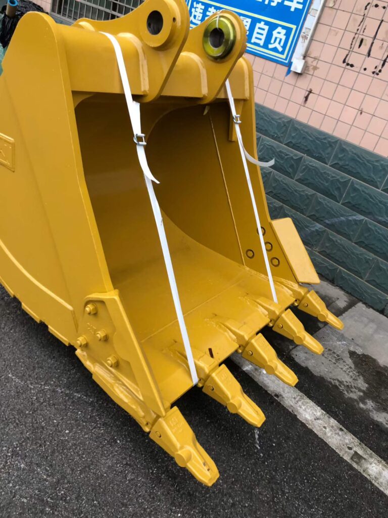 CAT 323 Excavator Bucket spare parts photo 7