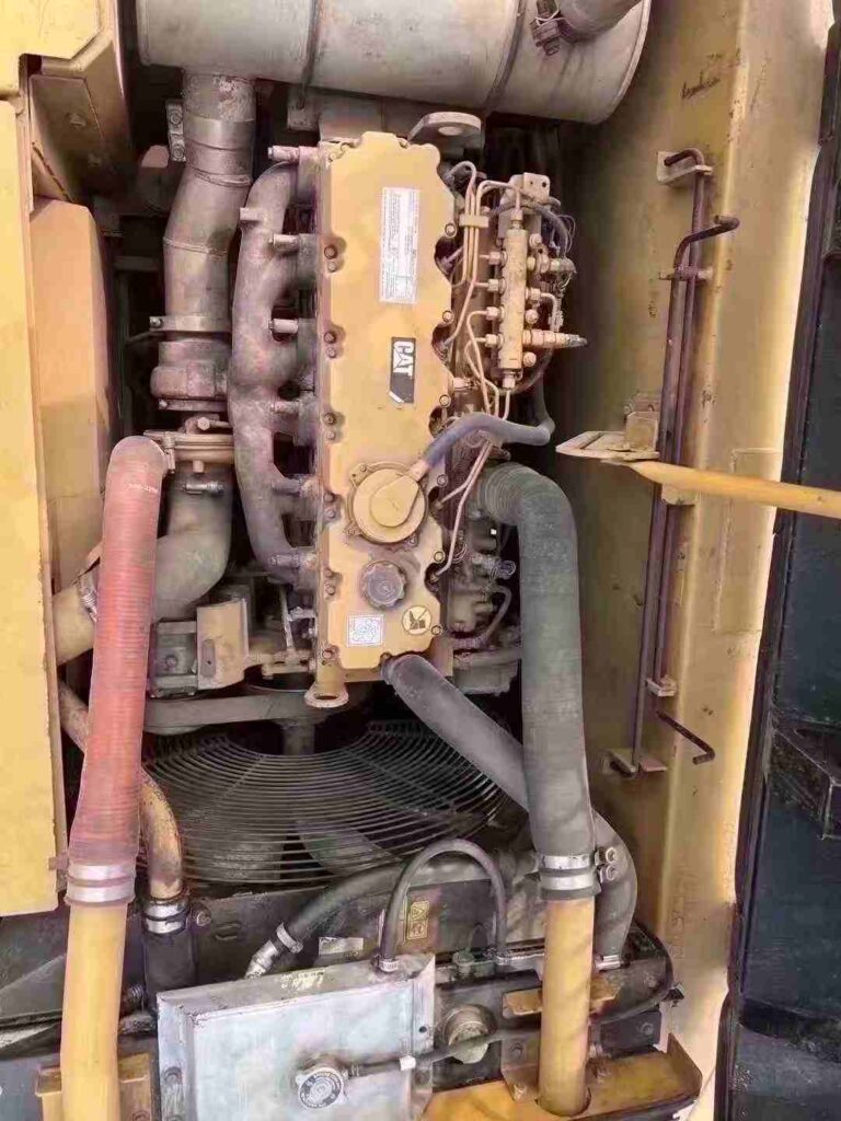 CAT 323D2 used excavator photo 7