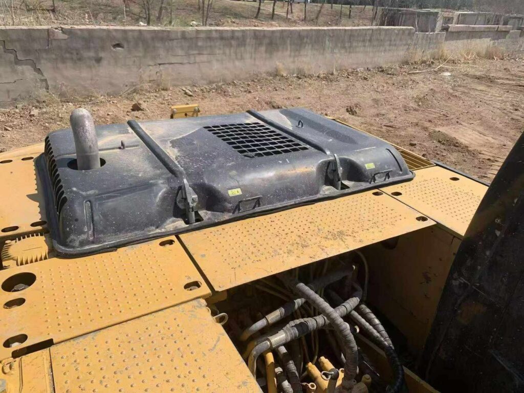 CAT 323D2L used excavator photo 7