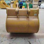 CAT 330 Excavator Bucket spare parts photo 9