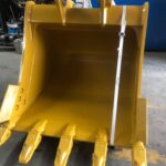 CAT 330 Excavator Bucket spare parts photo 1