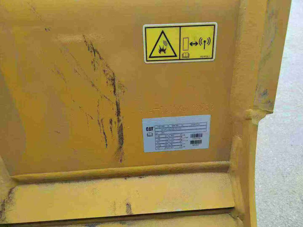 CAT 330 Excavator Bucket spare parts photo 7