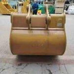 CAT 330 Excavator Bucket spare parts photo 9