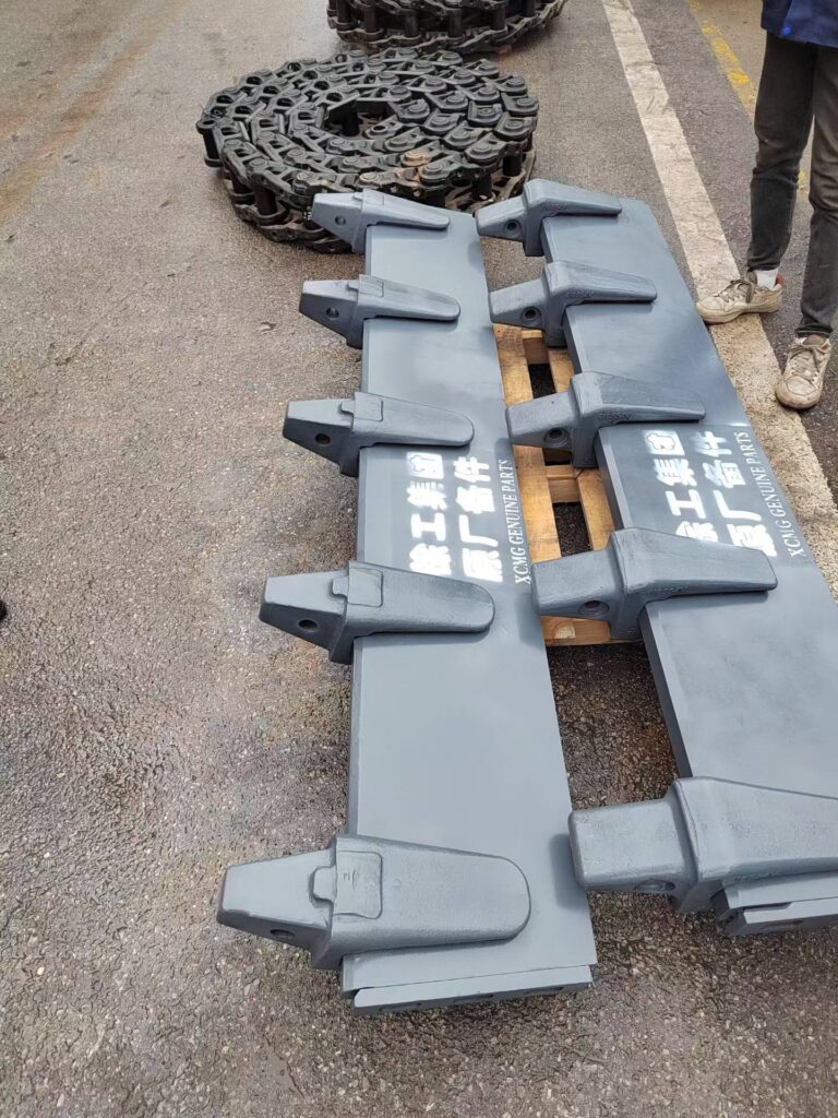 CAT 330, XCMG 370, XCMG 550, VOLVO 480 Excavator Bucket spare parts photo 3