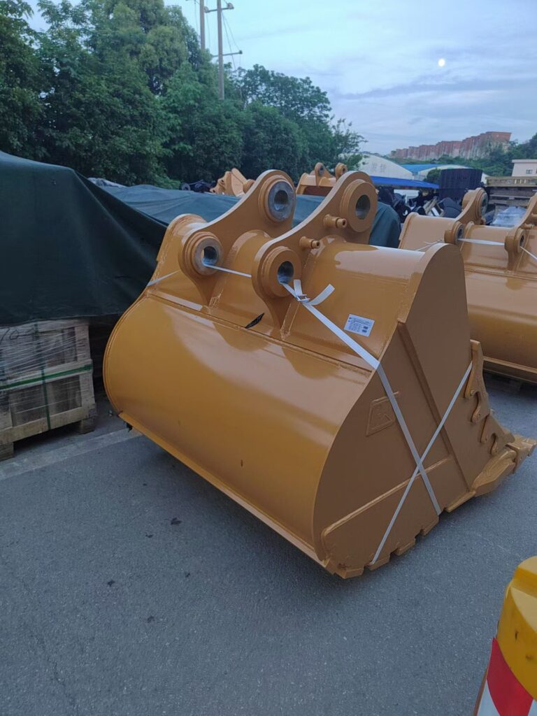 CAT 336, CAT 349 Excavator Bucket spare parts photo 4