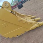 CAT 336 Excavator Bucket spare parts photo 5