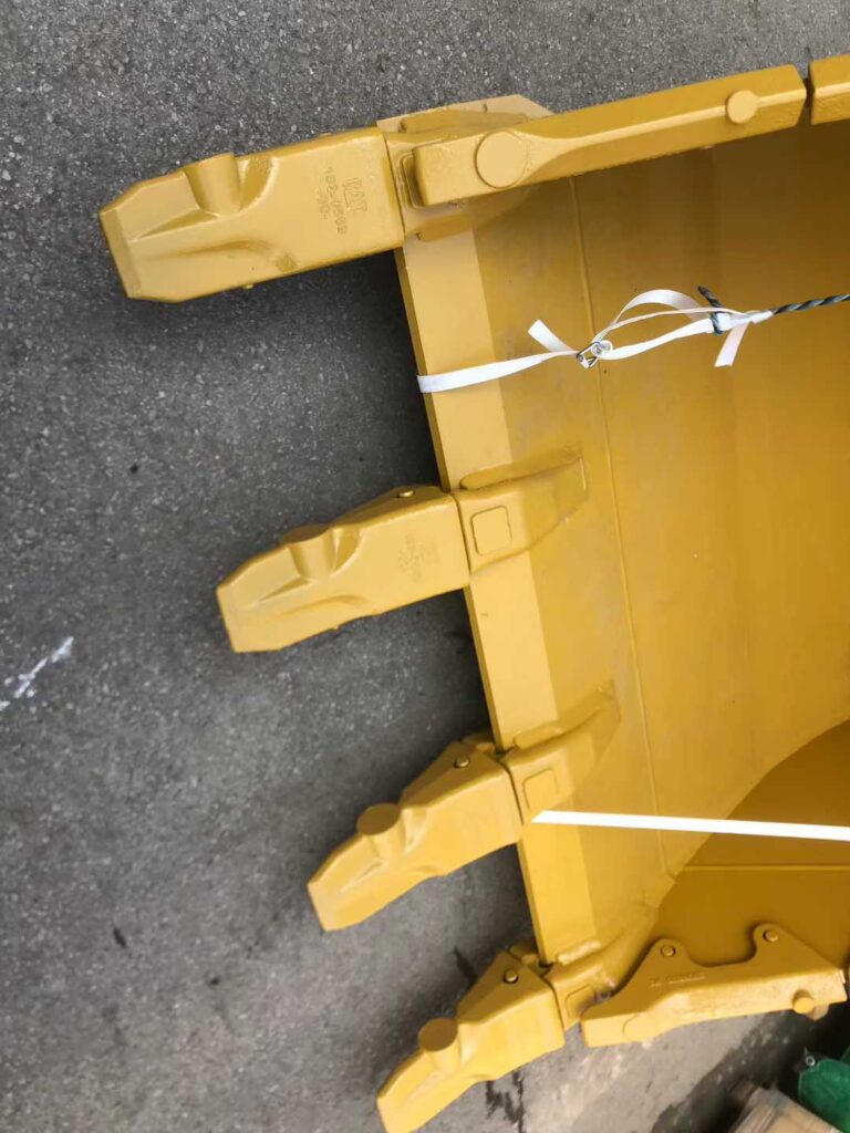 CAT 336, SANY 485 Excavator Bucket spare parts photo 5
