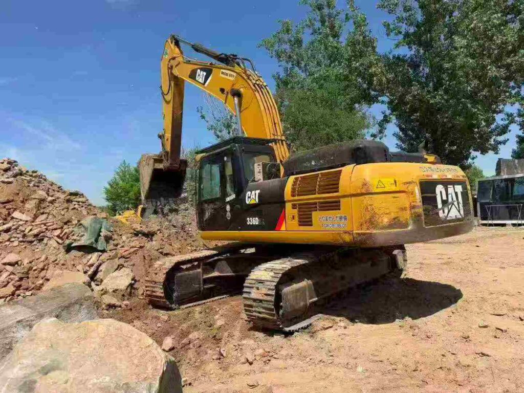 CAT 336D2 used excavator photo 2