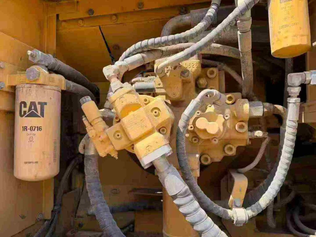 CAT 336D2 used excavator photo 5