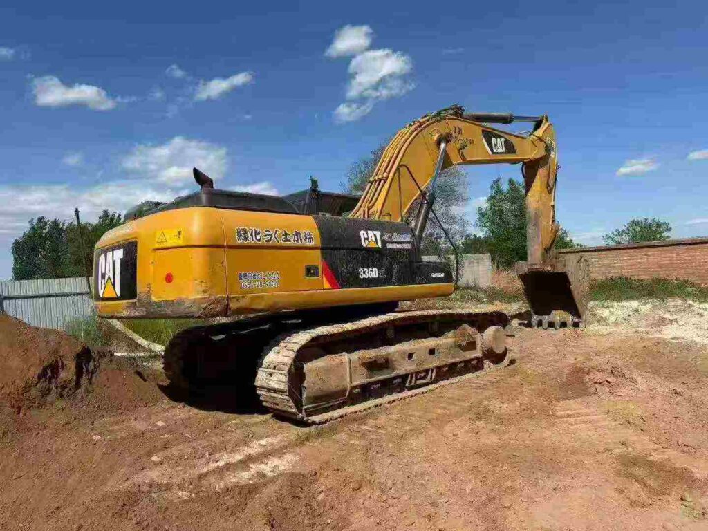CAT 336D2 used excavator photo 3