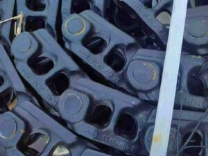 CAT 349, CAT 352 Track Chain Assembly spare parts photo 1