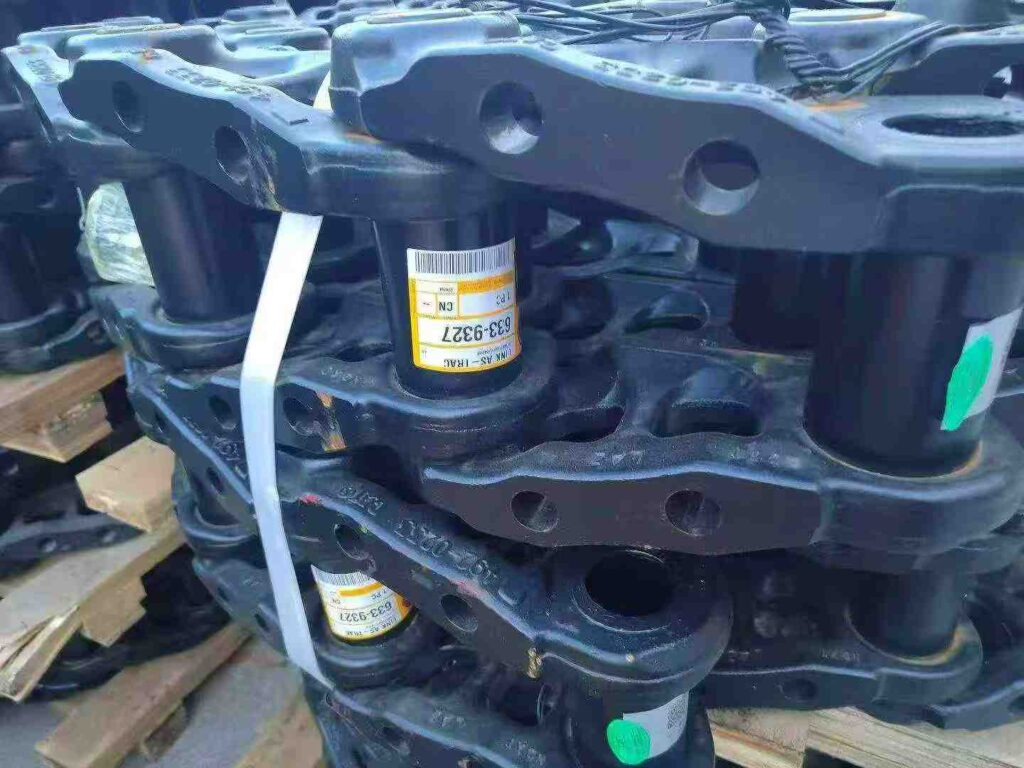 CAT 349, CAT 352 Track Chain Assembly spare parts photo 3