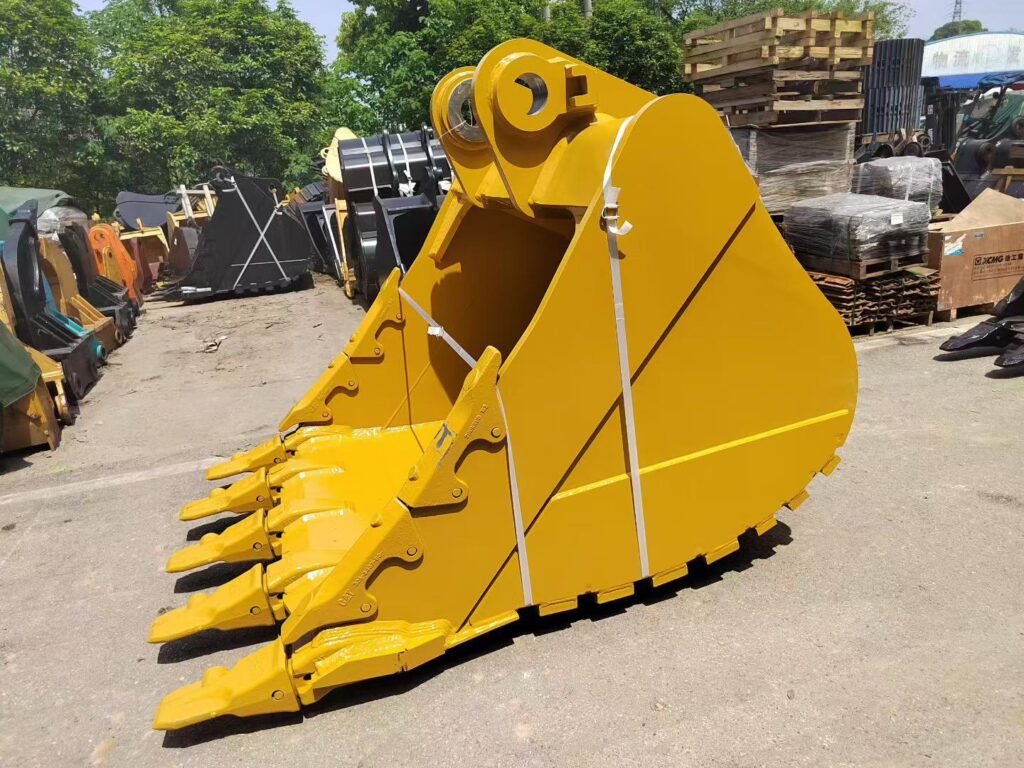 CAT 349 Excavator Bucket spare parts photo 2