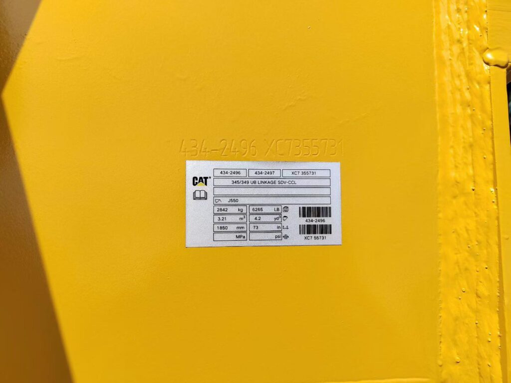 CAT 349 Excavator Bucket spare parts photo 5