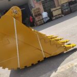 CAT 349 Excavator Bucket spare parts photo 6