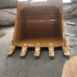 CAT 349 Excavator Bucket spare parts photo 1