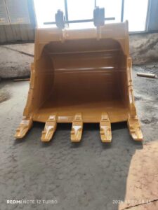 CAT 349 Excavator Bucket spare parts photo 1