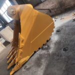 CAT 349 Excavator Bucket spare parts photo 2