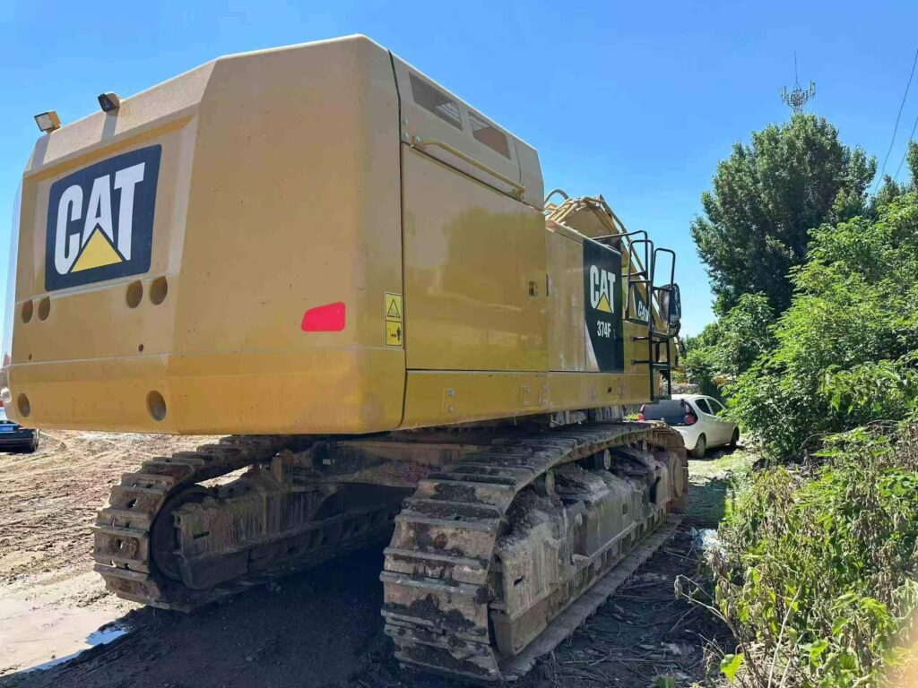CAT 374 used excavator photo 3