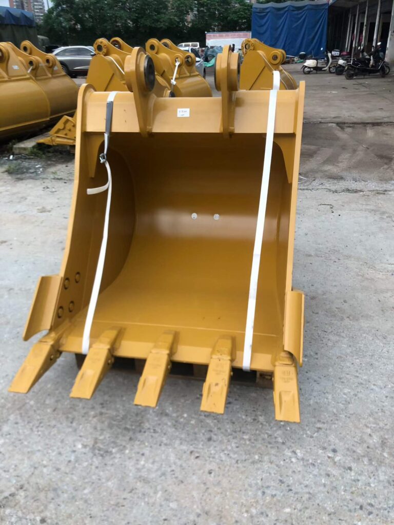 CAT Excavator Bucket spare parts photo 5